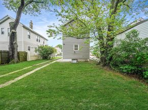 11827 219th Street, Cambria Heights NY 11411