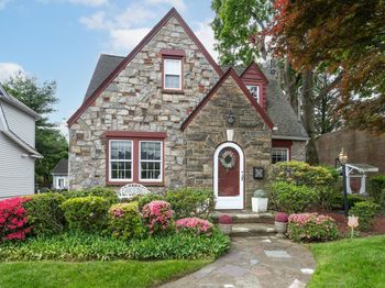 189 Meadowsweet Road