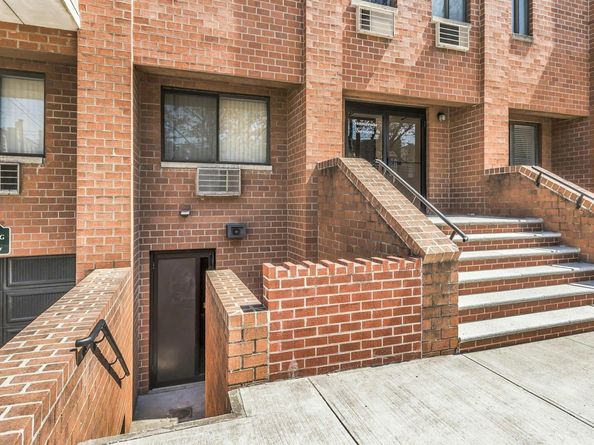 57-15 69th Lane 2, Maspeth NY 11378