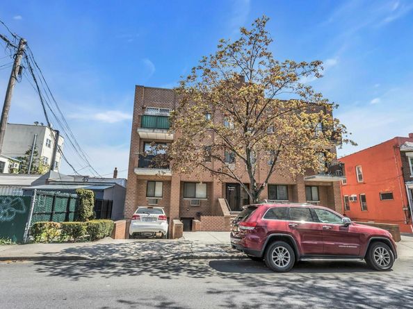 57-15 69th Lane 2, Maspeth NY 11378