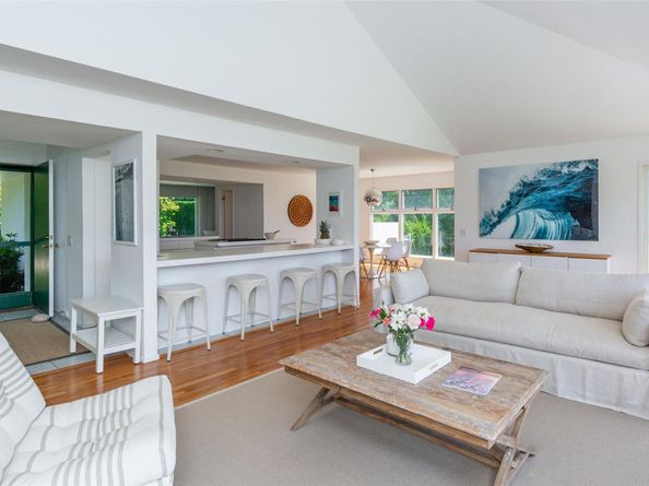 20 Winding Way, Water Mill NY 11976