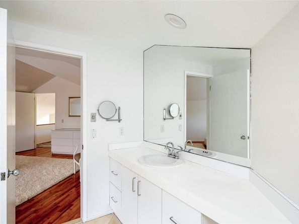 20 Winding Way, Water Mill NY 11976
