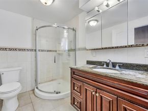 10 Carol Drive, Bethpage NY 11714