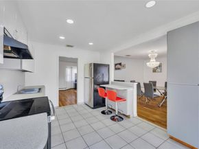 10 Carol Drive, Bethpage NY 11714