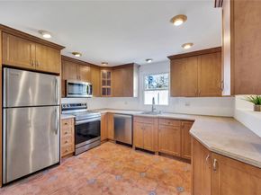 10 Carol Drive, Bethpage NY 11714