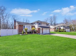 10 Carol Drive, Bethpage NY 11714