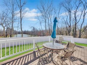 10 Carol Drive, Bethpage NY 11714