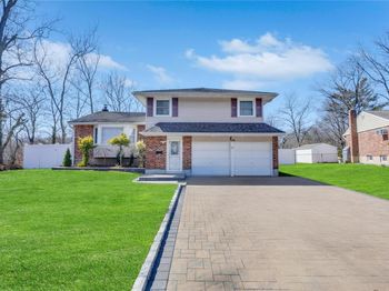 10 Carol Drive