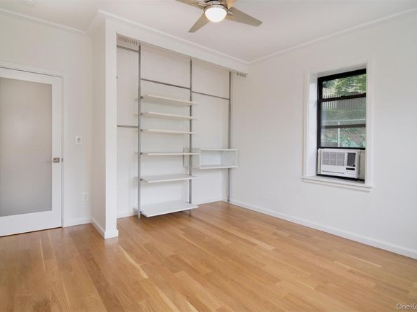 56 W Pondfield Road 1A, Bronxville NY 10708