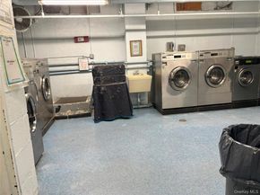 89-00 170 Street 2N, Jamaica NY 11432