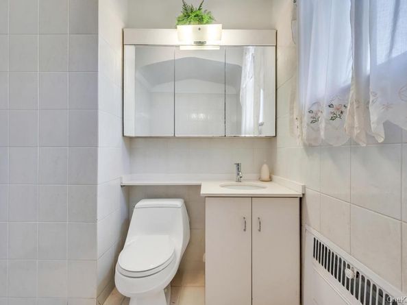 75-33 67th Road, Middle Village NY 11379