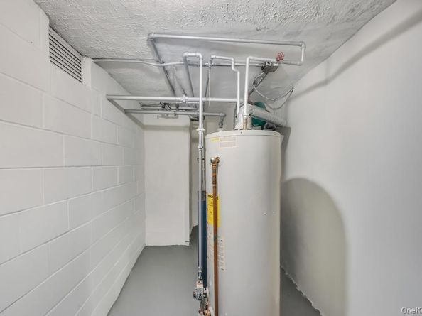 75-33 67th Road, Middle Village NY 11379