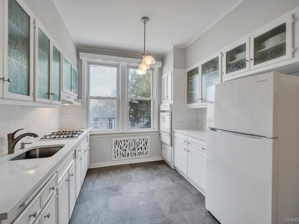 75-33 67th Road, Middle Village NY 11379