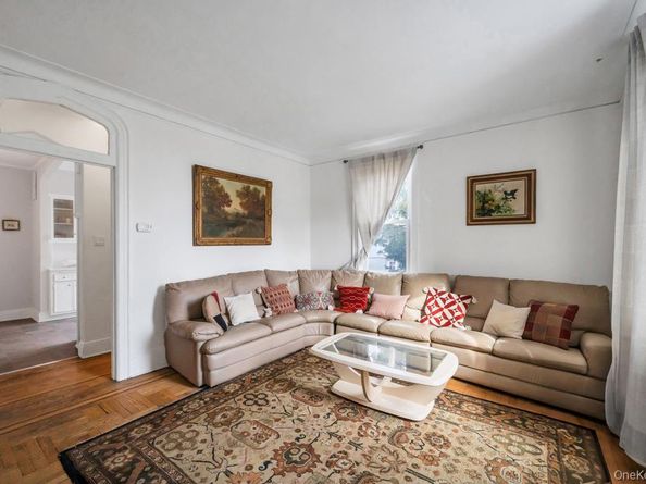 75-33 67th Road, Middle Village NY 11379