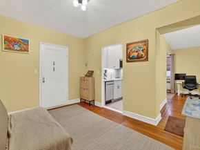 824 Palmer 2D, Bronxville NY 10708