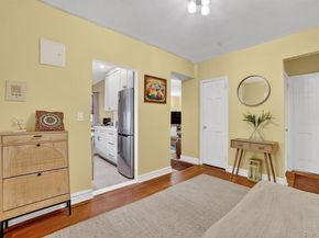 824 Palmer 2D, Bronxville NY 10708