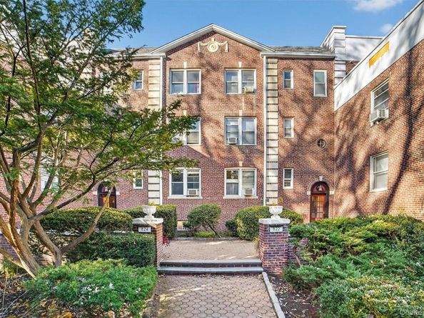 824 Palmer 2D, Bronxville NY 10708