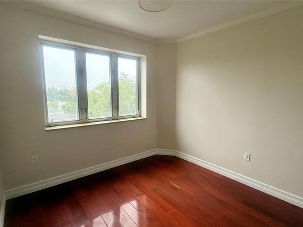8510 Elmhurst Avenue 6B, Elmhurst NY 11373