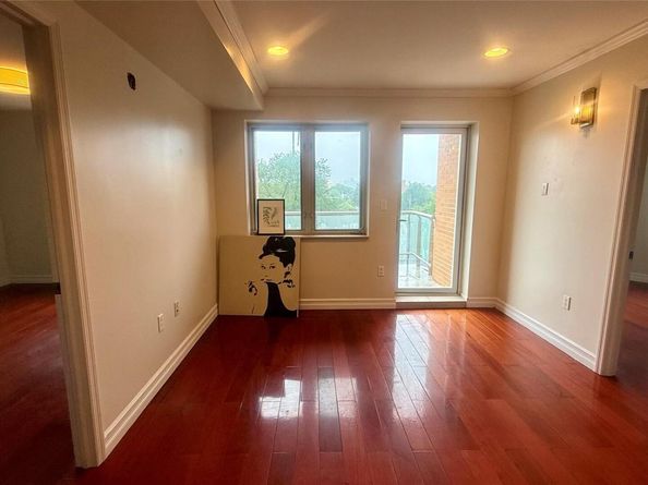 8510 Elmhurst Avenue 6B, Elmhurst NY 11373