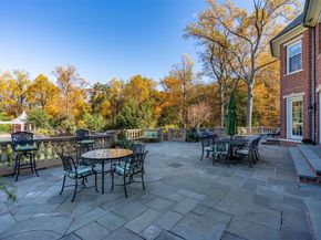 6 La Colline Drive, Mill Neck NY 11765