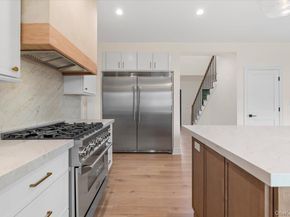 4 Haven Lane, Old Bethpage NY 11804