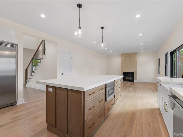 4 Haven Lane, Old Bethpage NY 11804