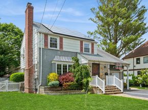 1 Howland Road, East Rockaway NY 11518