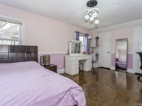 1 Howland Road, East Rockaway NY 11518