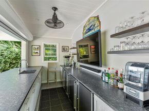 16 Dyke Road, Setauket NY 11733