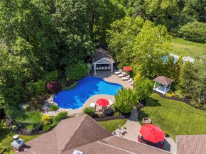16 Dyke Road, Setauket NY 11733
