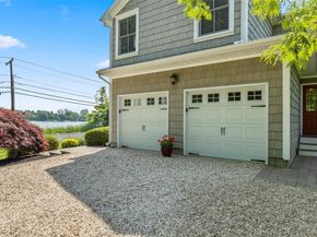 16 Dyke Road, Setauket NY 11733