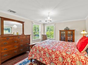 16 Dyke Road, Setauket NY 11733