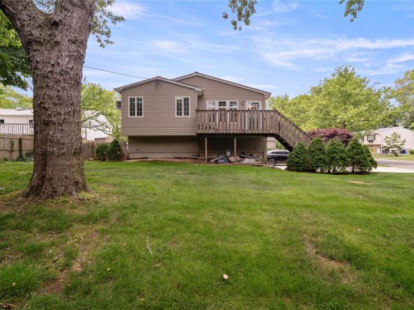 22 Pomper Drive, East Northport NY 11731