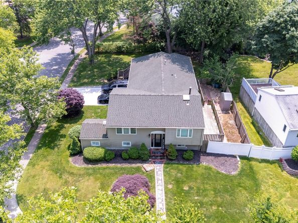 22 Pomper Drive, East Northport NY 11731