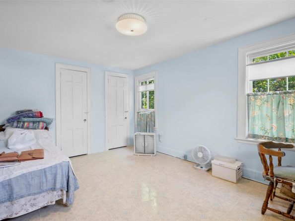 16 Wilson Drive, New Rochelle NY 10801