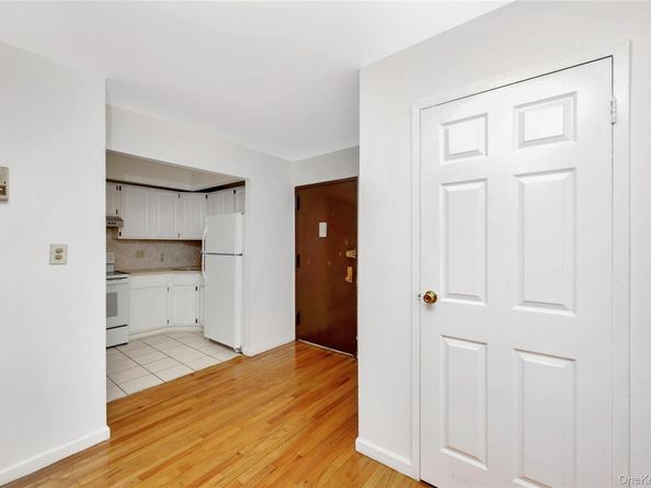 41-23 76th Street 2B, Elmhurst NY 11373