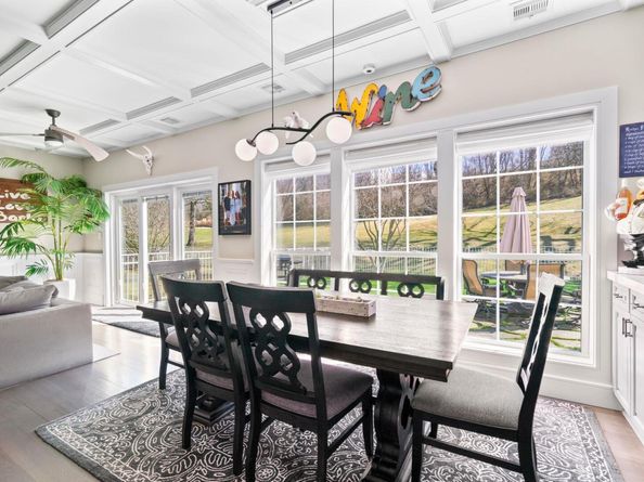14 Hamlet Drive, Hauppauge NY 11788