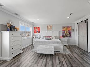14 Hamlet Drive, Hauppauge NY 11788