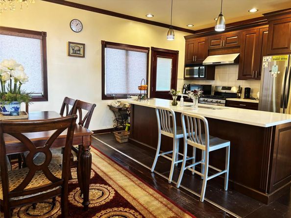300 Ellen Place, Jericho NY 11753