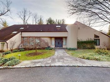 2 Summerwind Drive