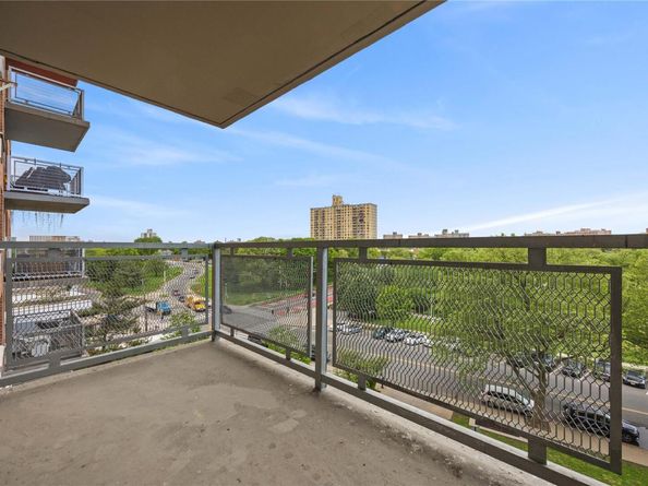 825 Morrison Avenue 5H, Bronx NY 10473