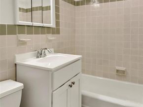 825 Morrison Avenue 5H, Bronx NY 10473