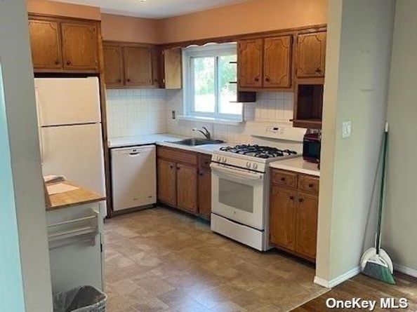 75 Selden Boulevard, Centereach NY 11720