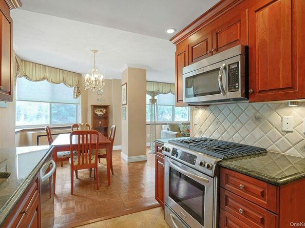 1270 North Avenue 3A, New Rochelle NY 10804