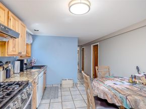 218 Cliff Road W, Wading River NY 11792