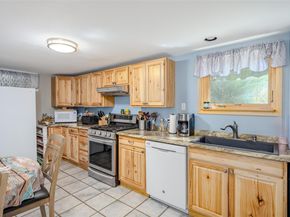 218 Cliff Road W, Wading River NY 11792