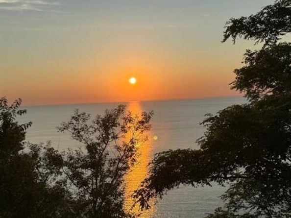 218 Cliff Road W, Wading River NY 11792