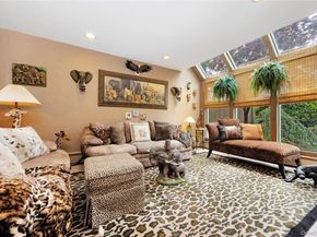 5 Oak Brook Lane, North Merrick NY 11566