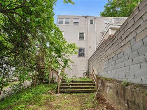 31 Van Cortlandt Park Avenue, Yonkers NY 10701