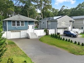 28 Ozark Street, Ronkonkoma NY 11779